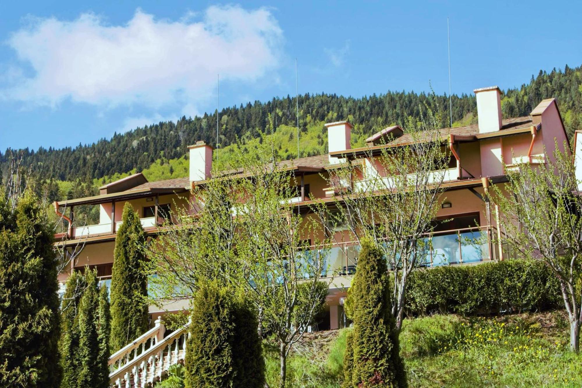 Vip Complex Hotel Сърница Екстериор снимка