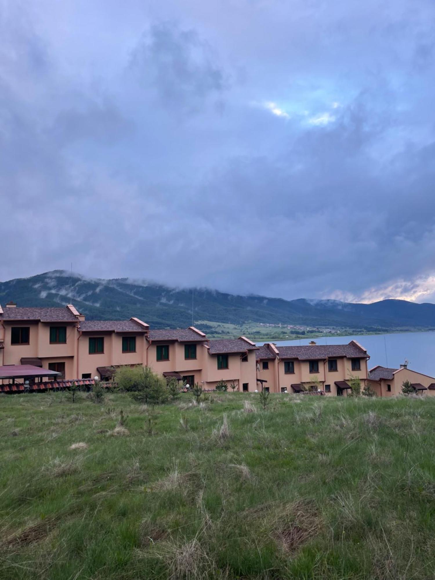 Vip Complex Hotel Сърница Екстериор снимка