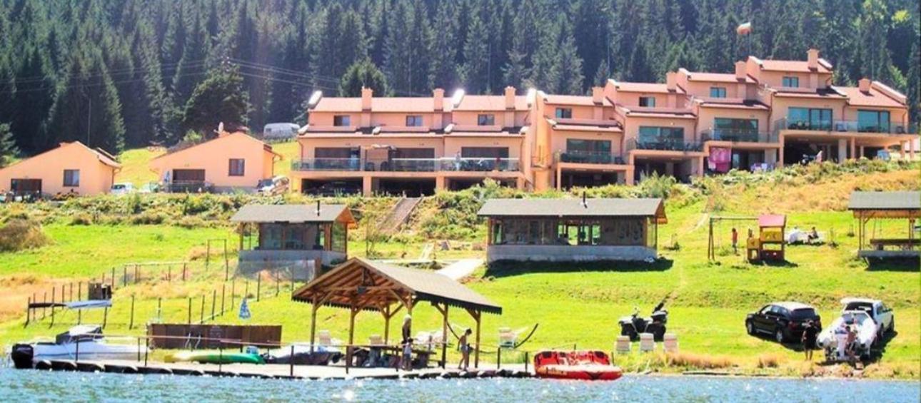 Vip Complex Hotel Сърница Екстериор снимка