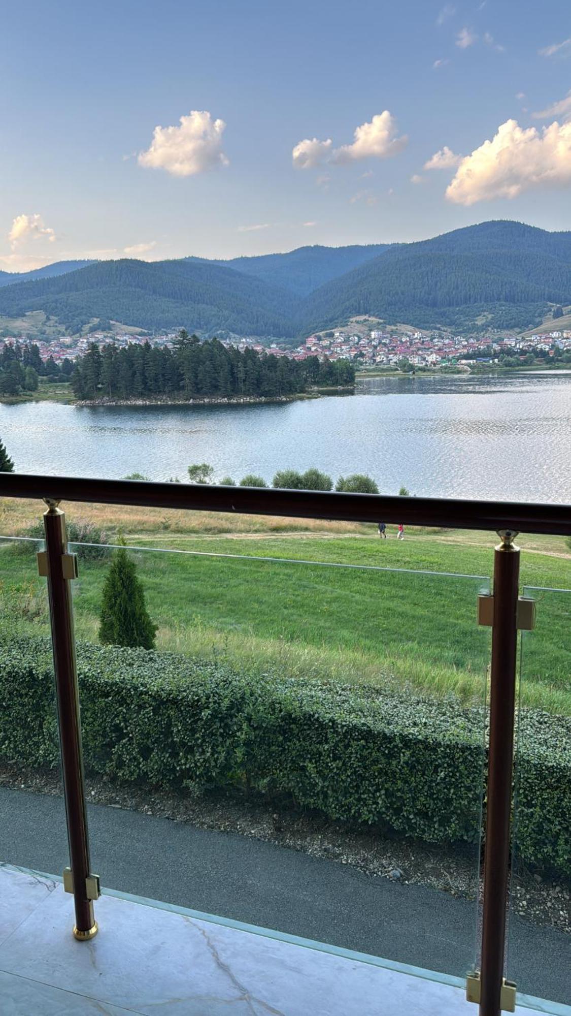 Vip Complex Hotel Сърница Екстериор снимка